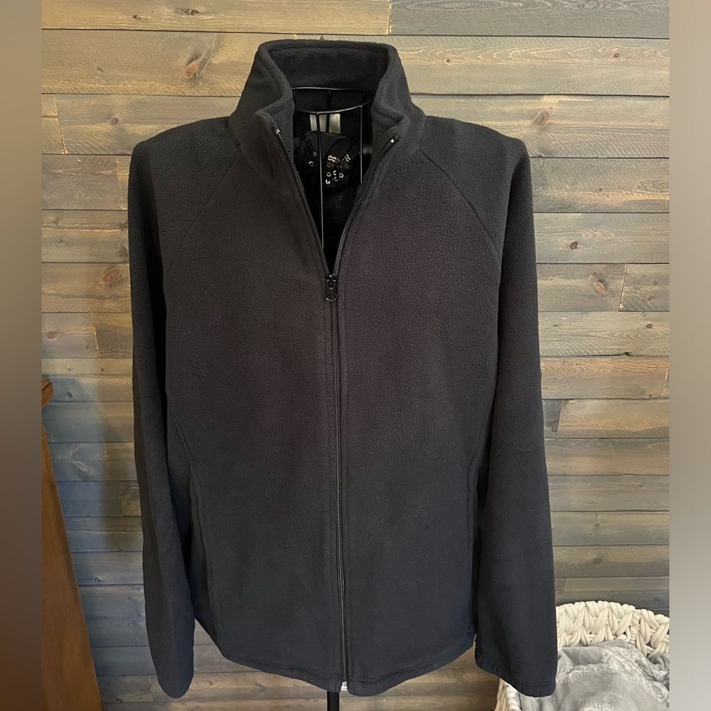 New Blair Fleece Black Women’s Size Medium — image 2 of 5
